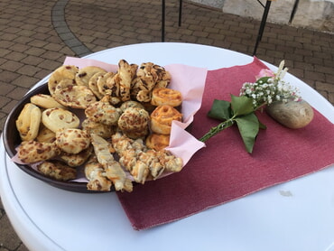 Meet and eat